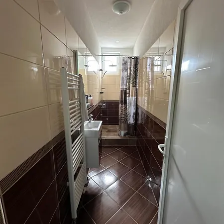 Orhideja Za 4 Osobe * Sanski most