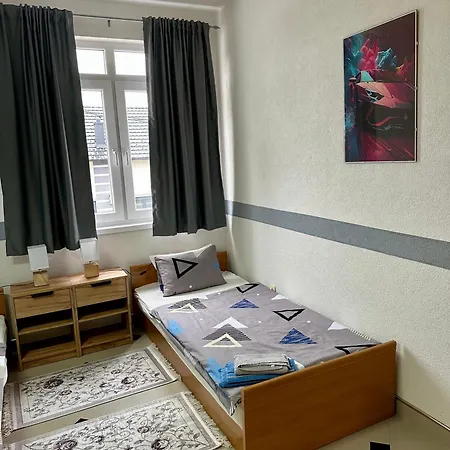 Orhideja Za 4 Osobe アパート Sanski most